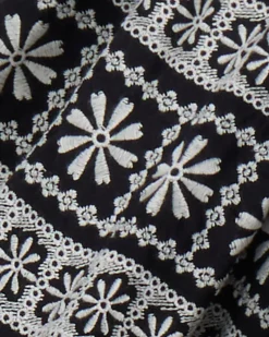Ana Top in Embroidered Cotton