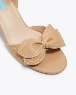 Bow Heel