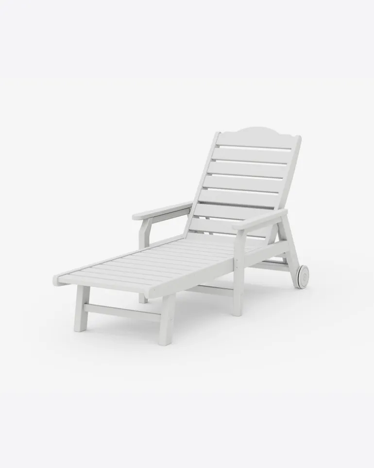 Savannah Chaise with Arms and Wheels