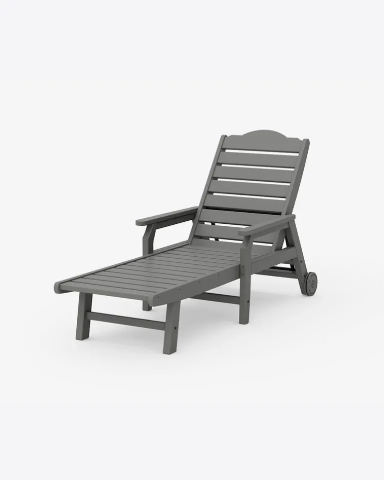 Savannah Chaise with Arms and Wheels